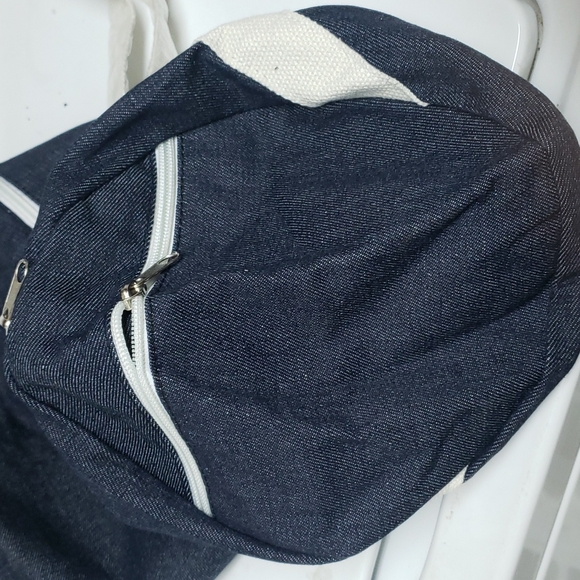 Gym Bag - Picture 6 of 6